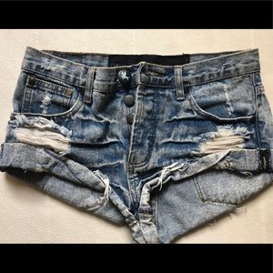 One Teaspoon Denim High Rise Shorts W24